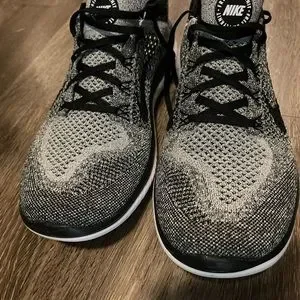 Nike | Shoes | Nike Free Rn Flyknit 28 Size 115 942838 101  display picture 1